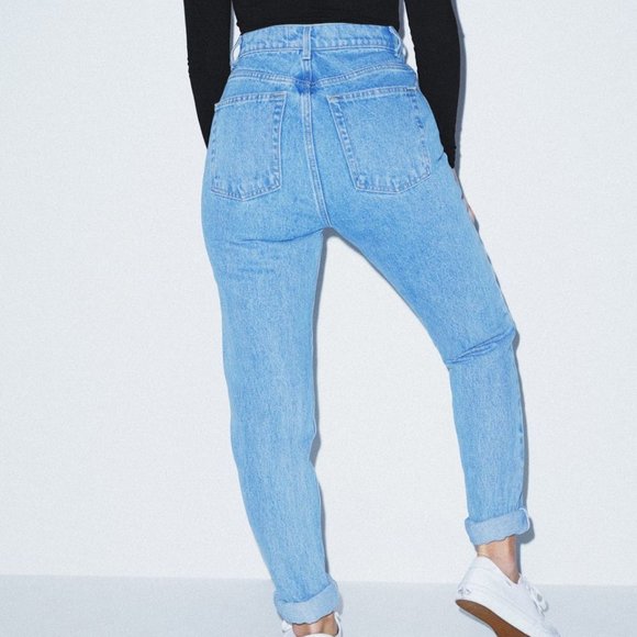 American Apparel Light Wash Mom Jeans - Picture 3 of 6